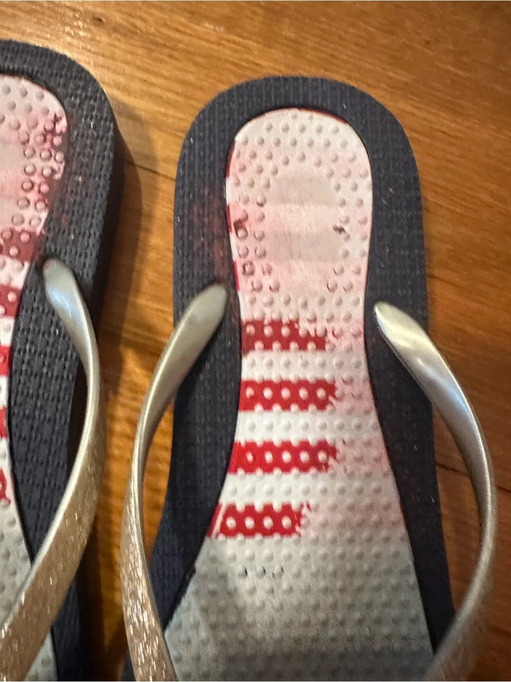 American flag print flip flops size 8 Shoes Well Worn